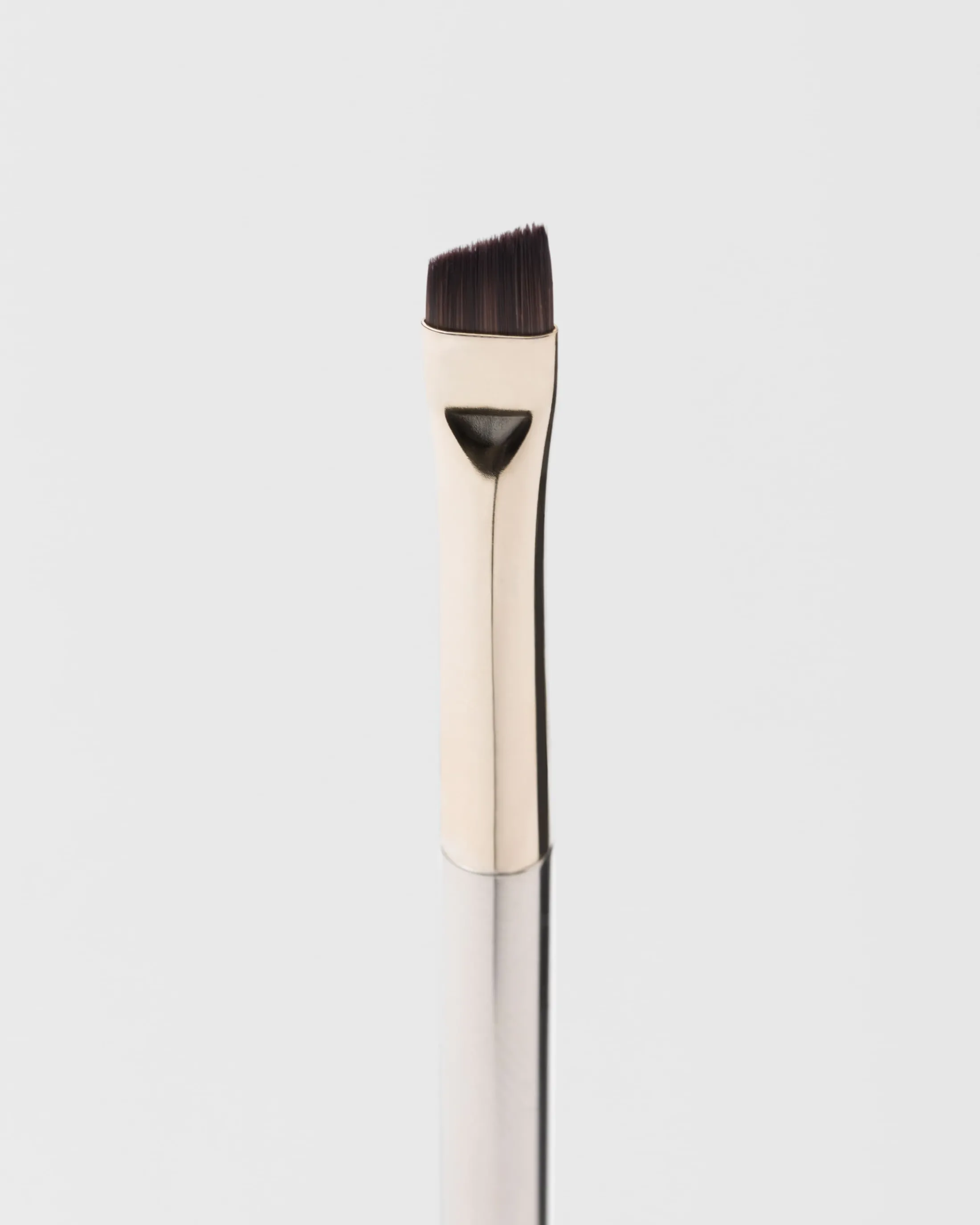 Prada 08 Brow and eyeliner brush Neutri Shop