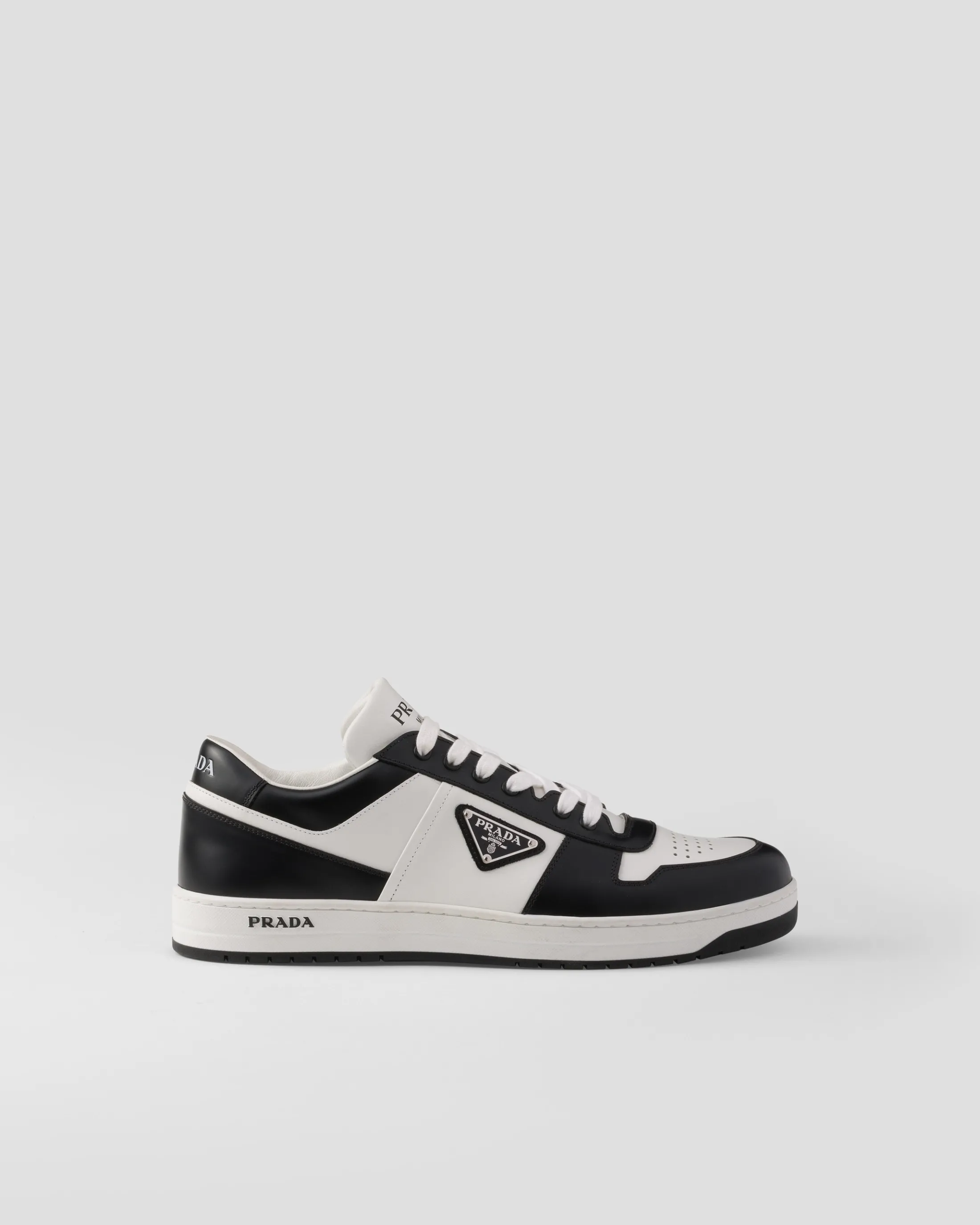 Prada Downtown leather sneakers White/black Sale