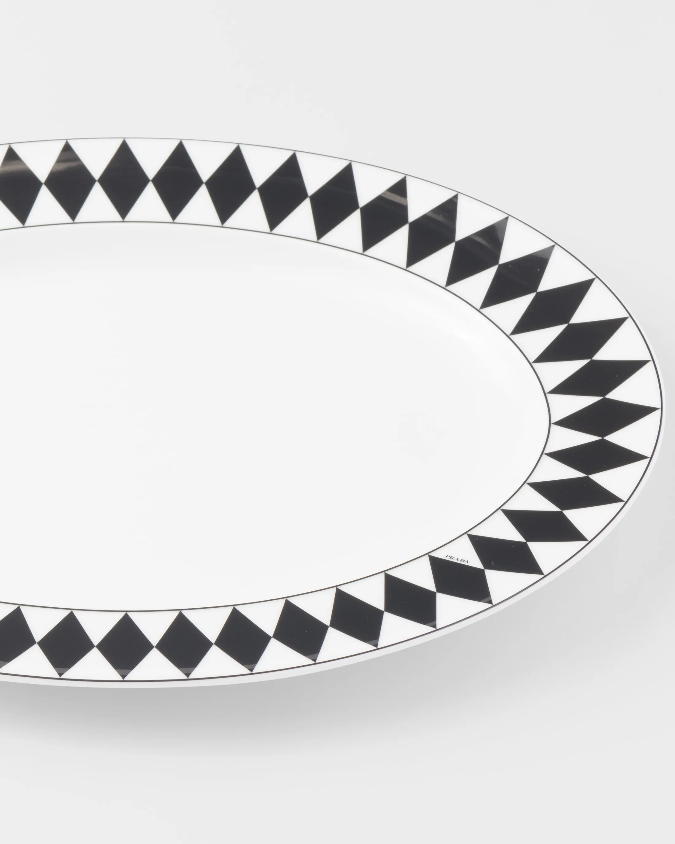 Prada Large porcelain serving plate - Checkerboard White/black Store