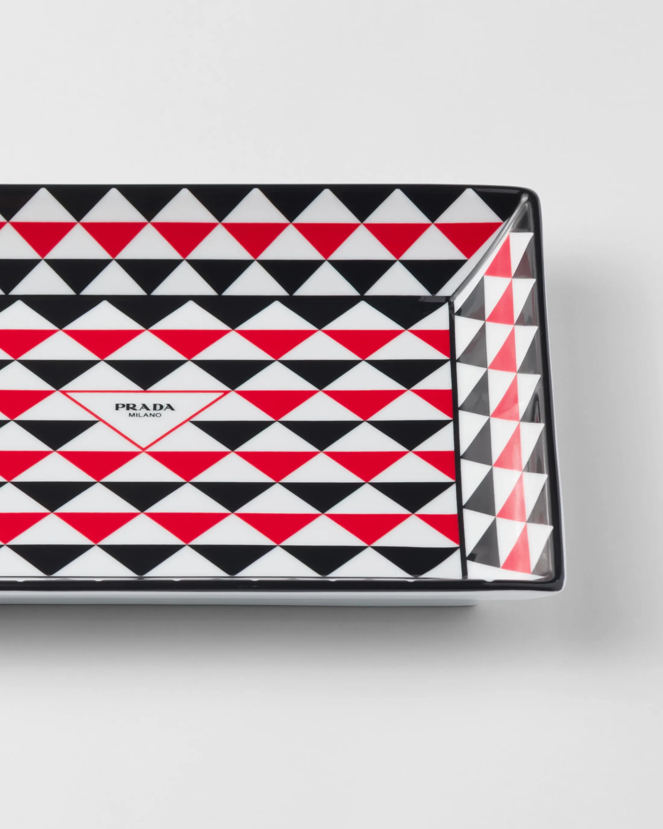 Prada Large rectangular porcelain catchall tray - Triangles Black/red/white Store