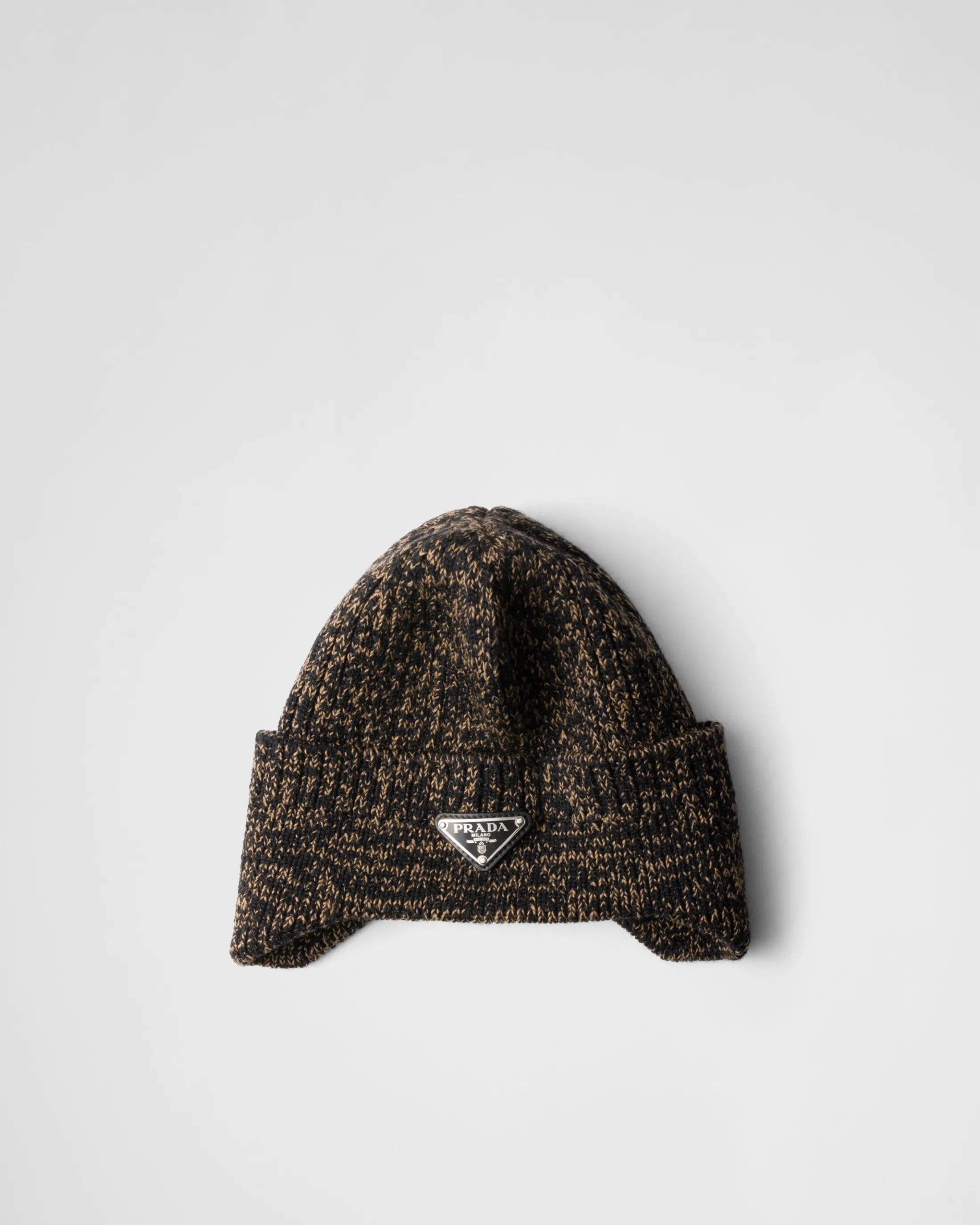 Prada Mélange wool beanie Black/camel Fashion