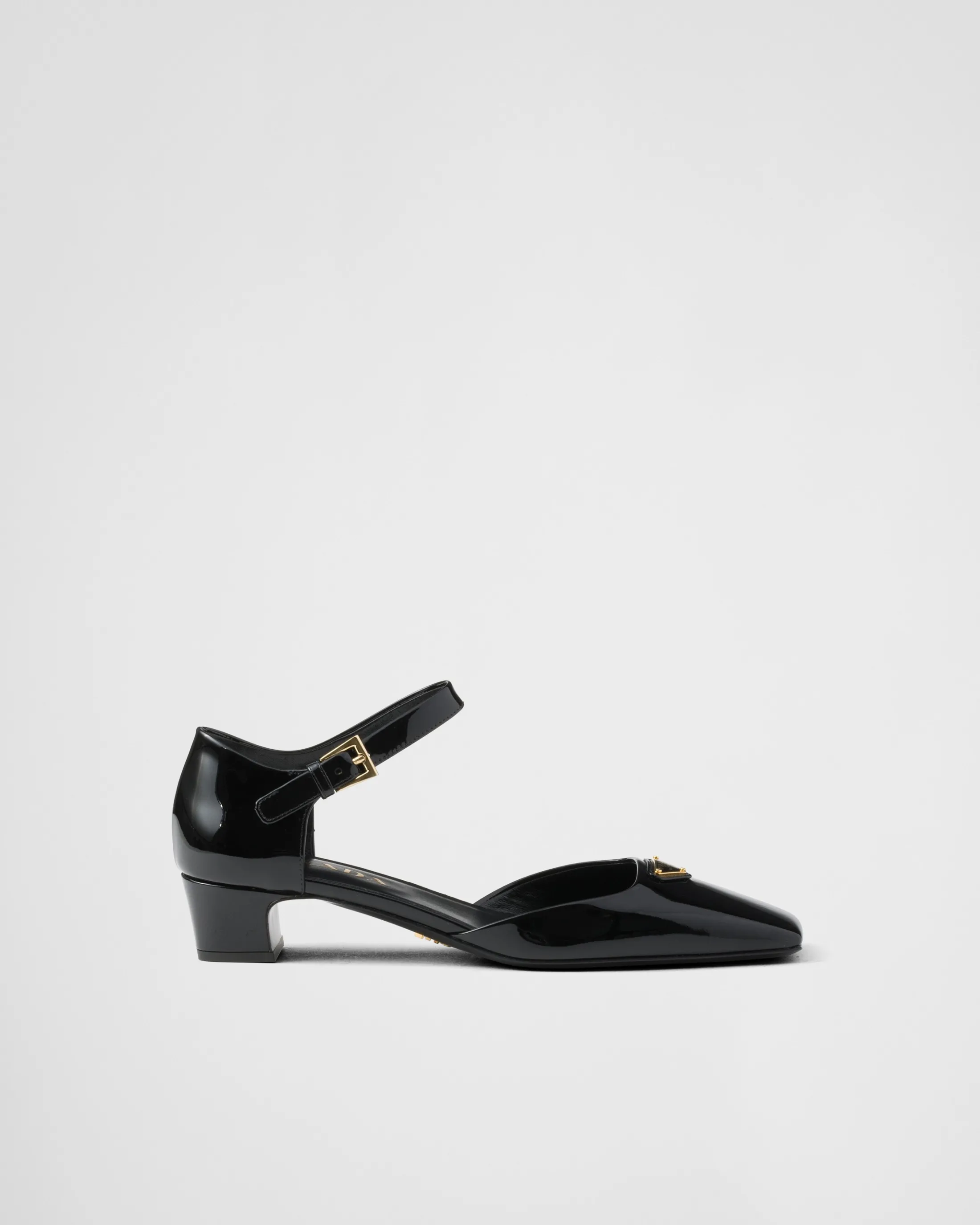 Prada Patent leather pumps Black Store