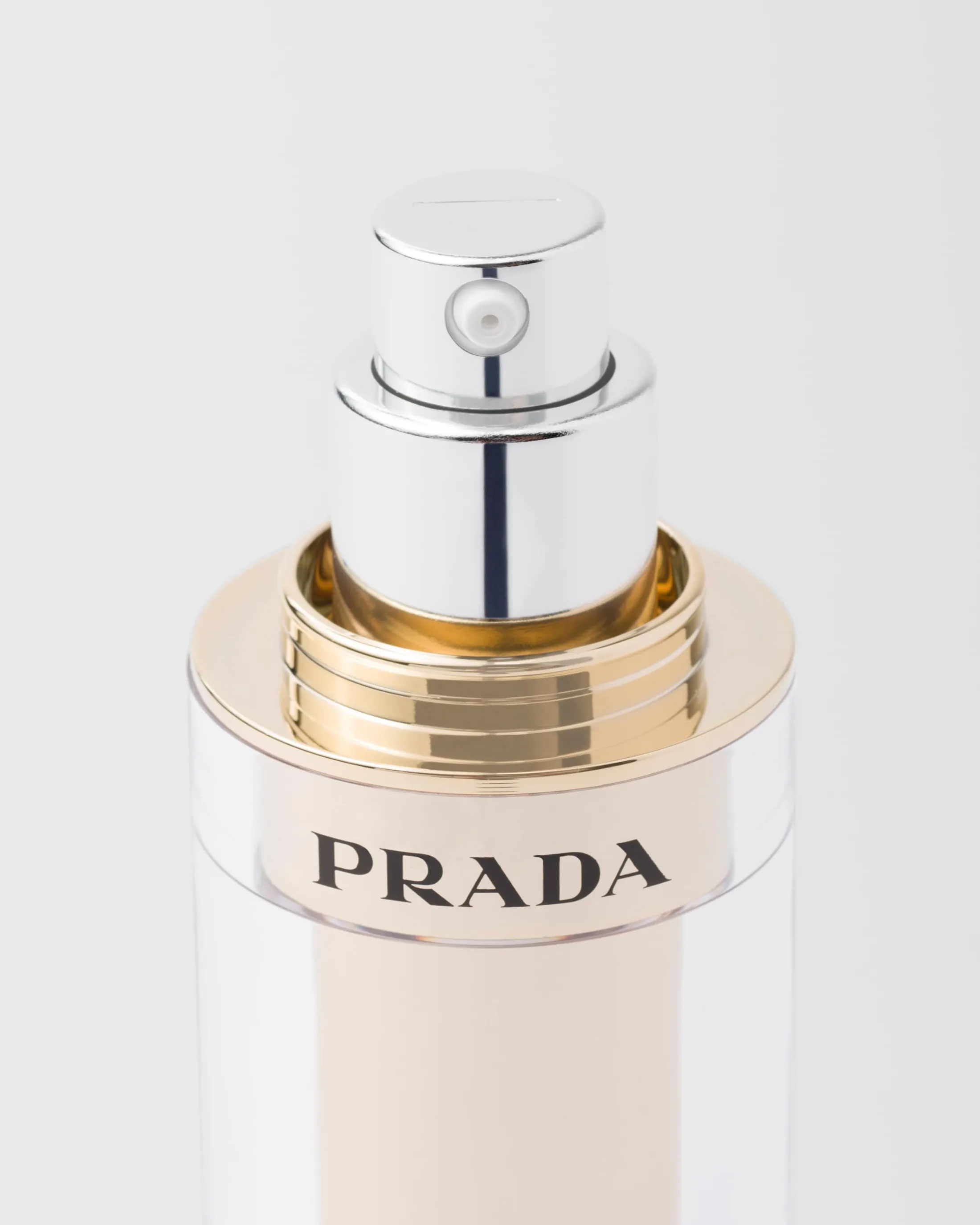 Prada Augmented Skin - The Serum Neutri Fashion