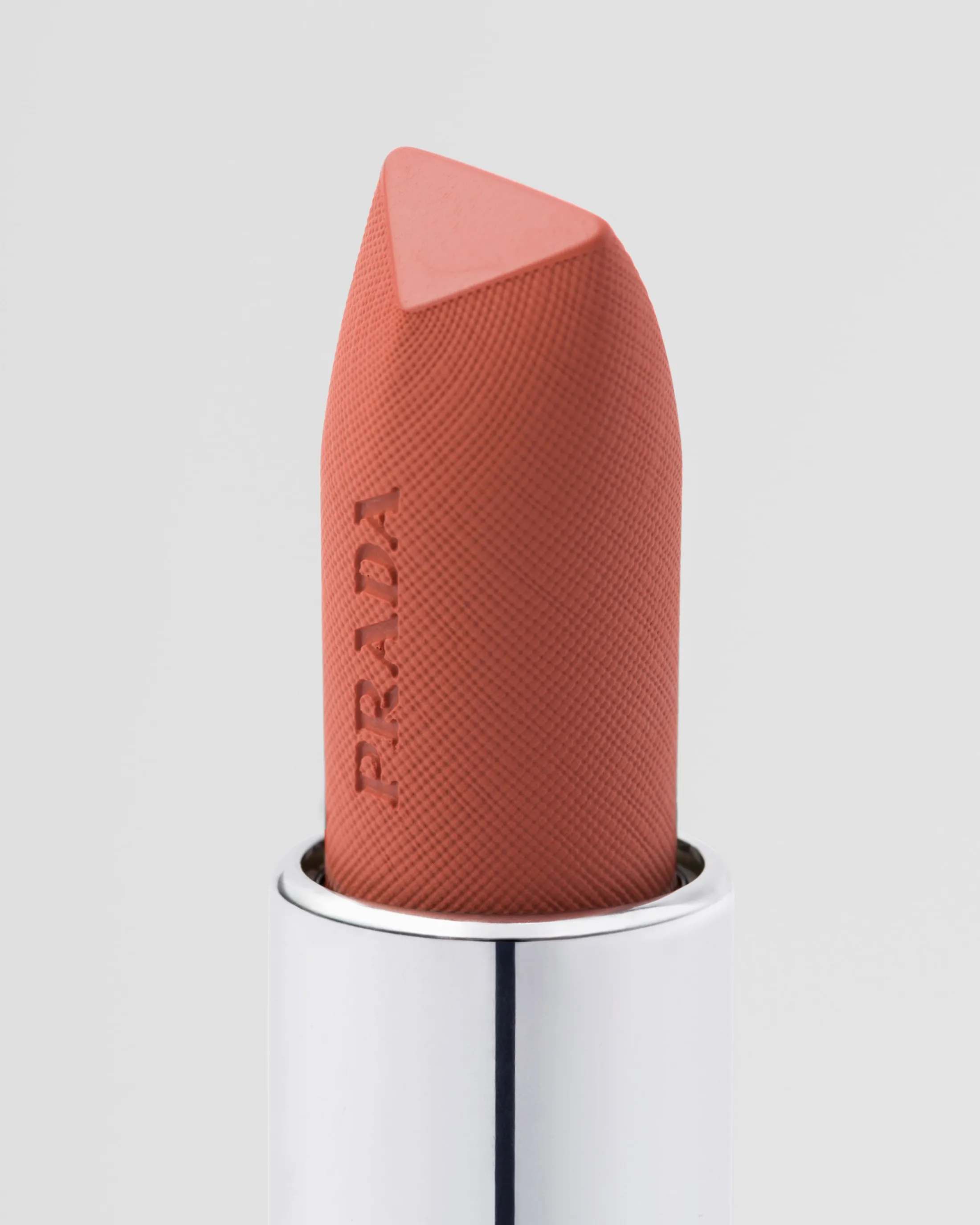 Prada Monochrome Hyper Matte lipstick B05-fauve Flash Sale