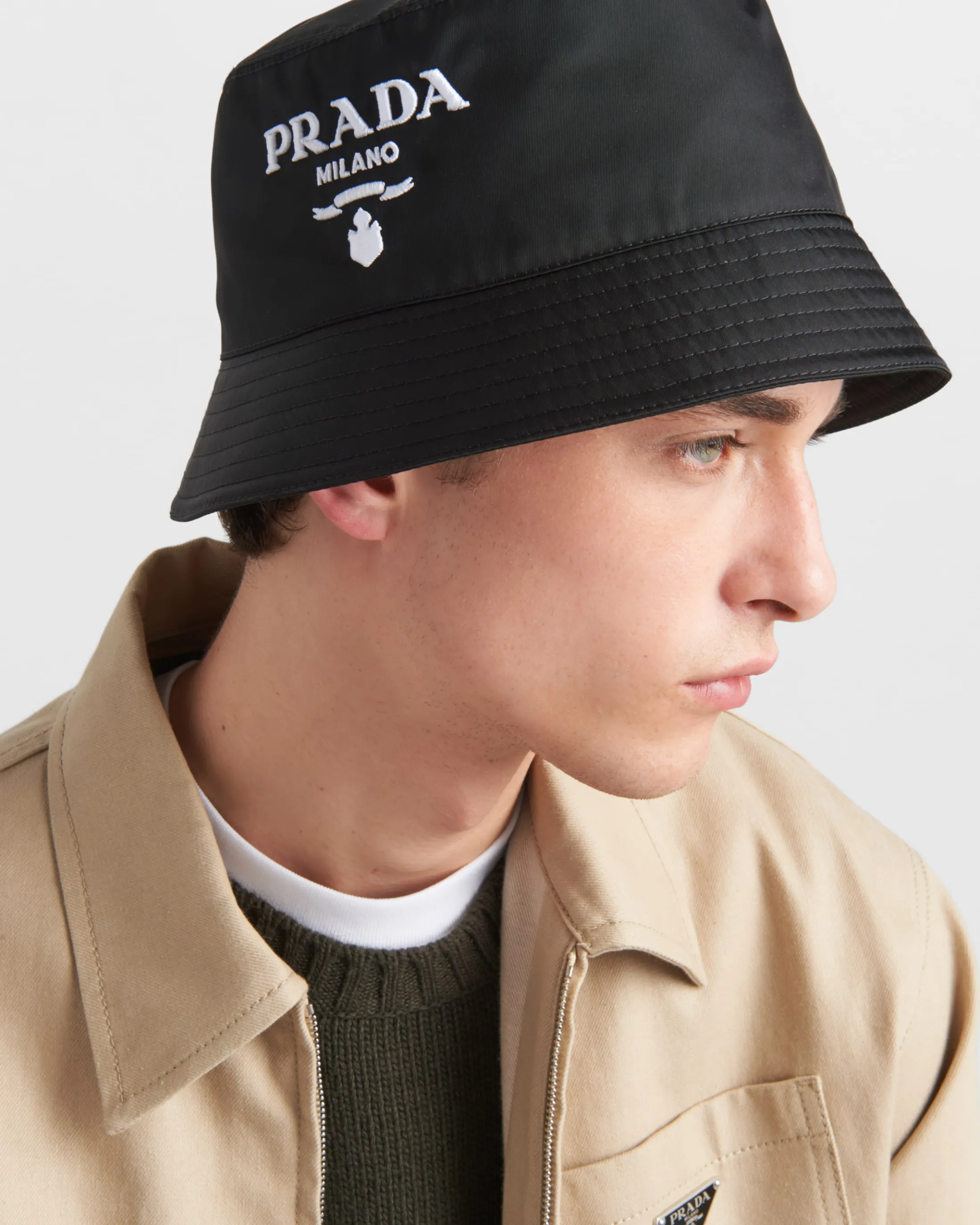 Prada Re-Nylon bucket hat Black/white New