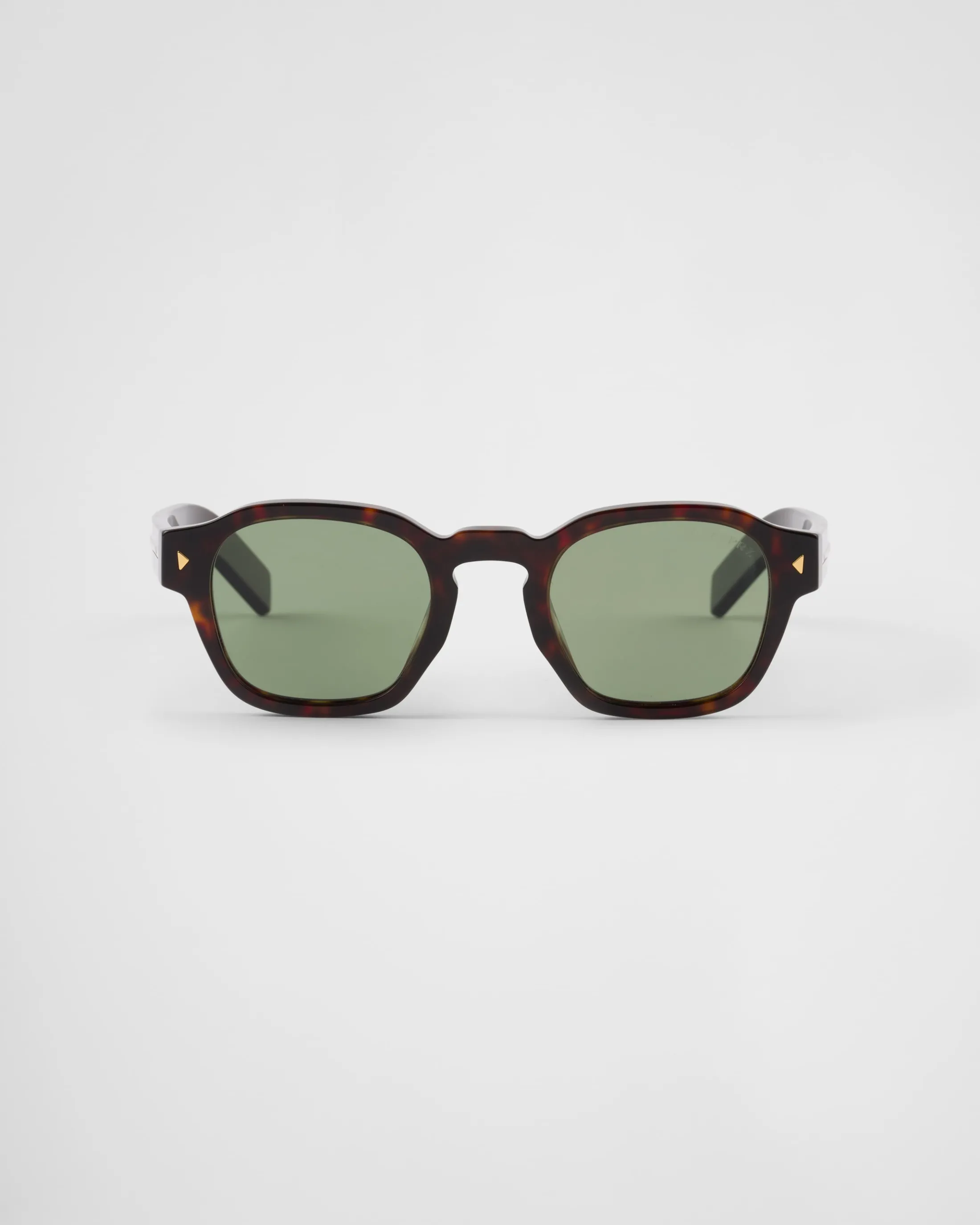 Prada Sunglasses with iconic metal plaque Willowgreenlenses Online