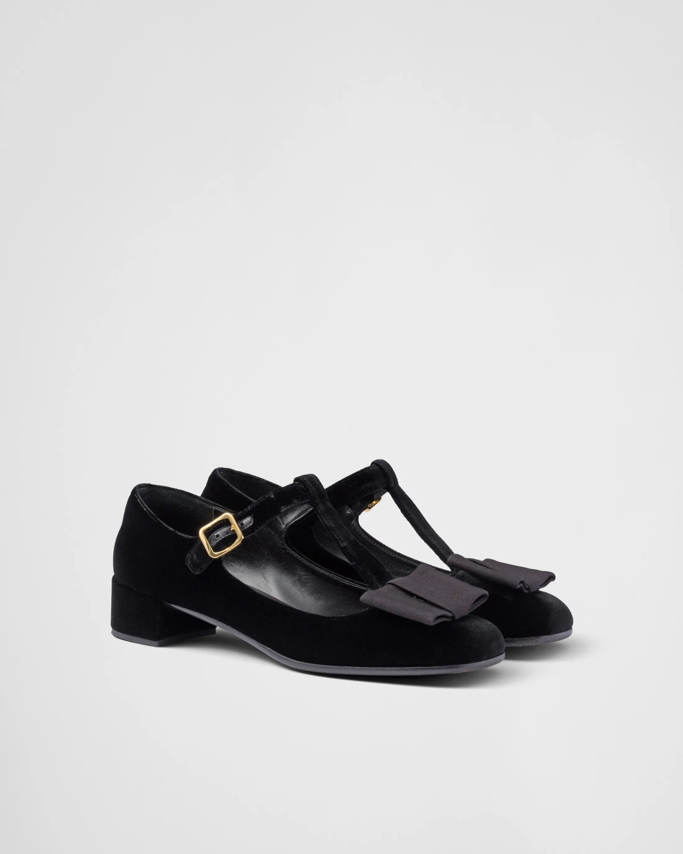 Prada Velvet pumps Black Shop