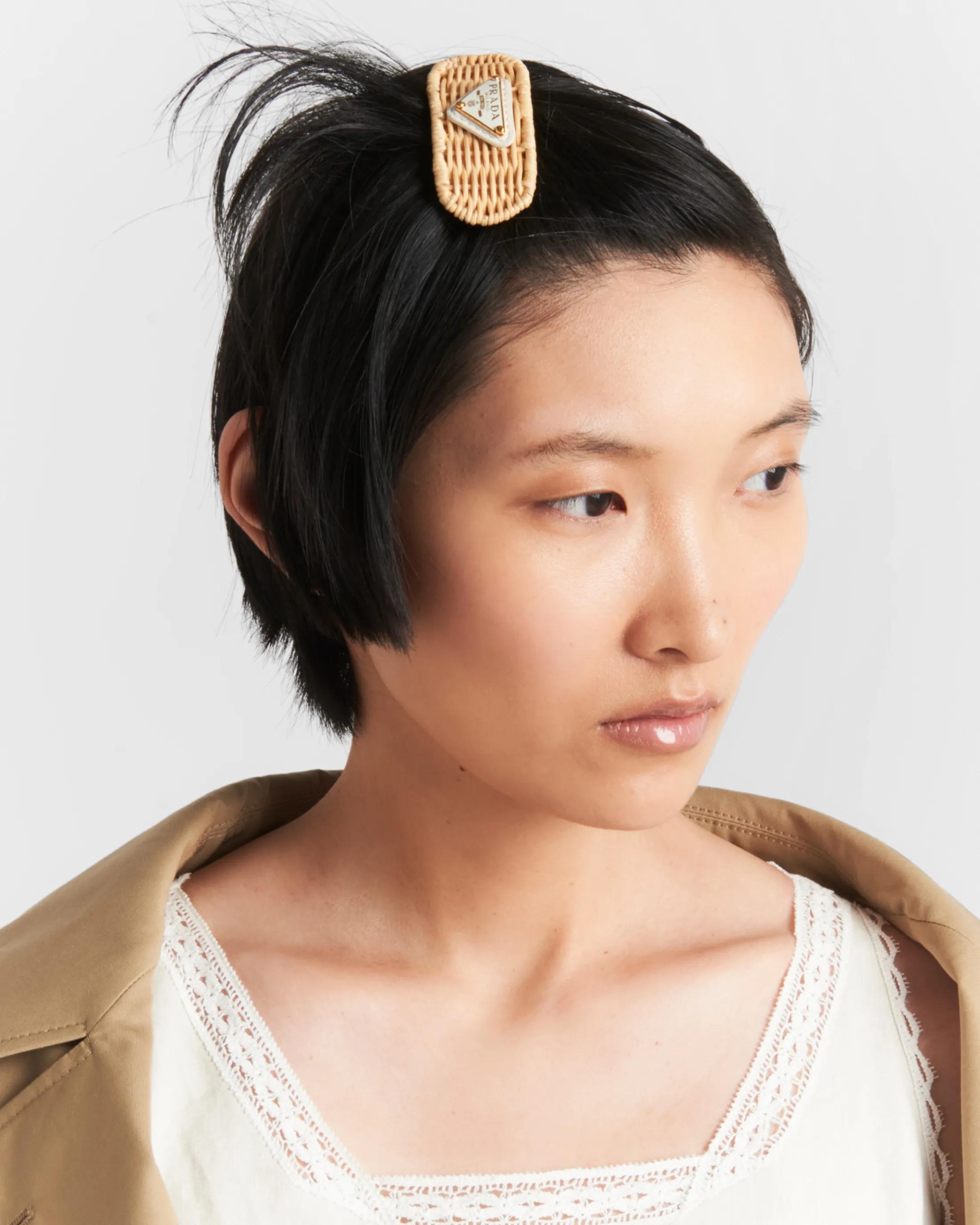 Prada Wicker hair clip Tan/white Outlet