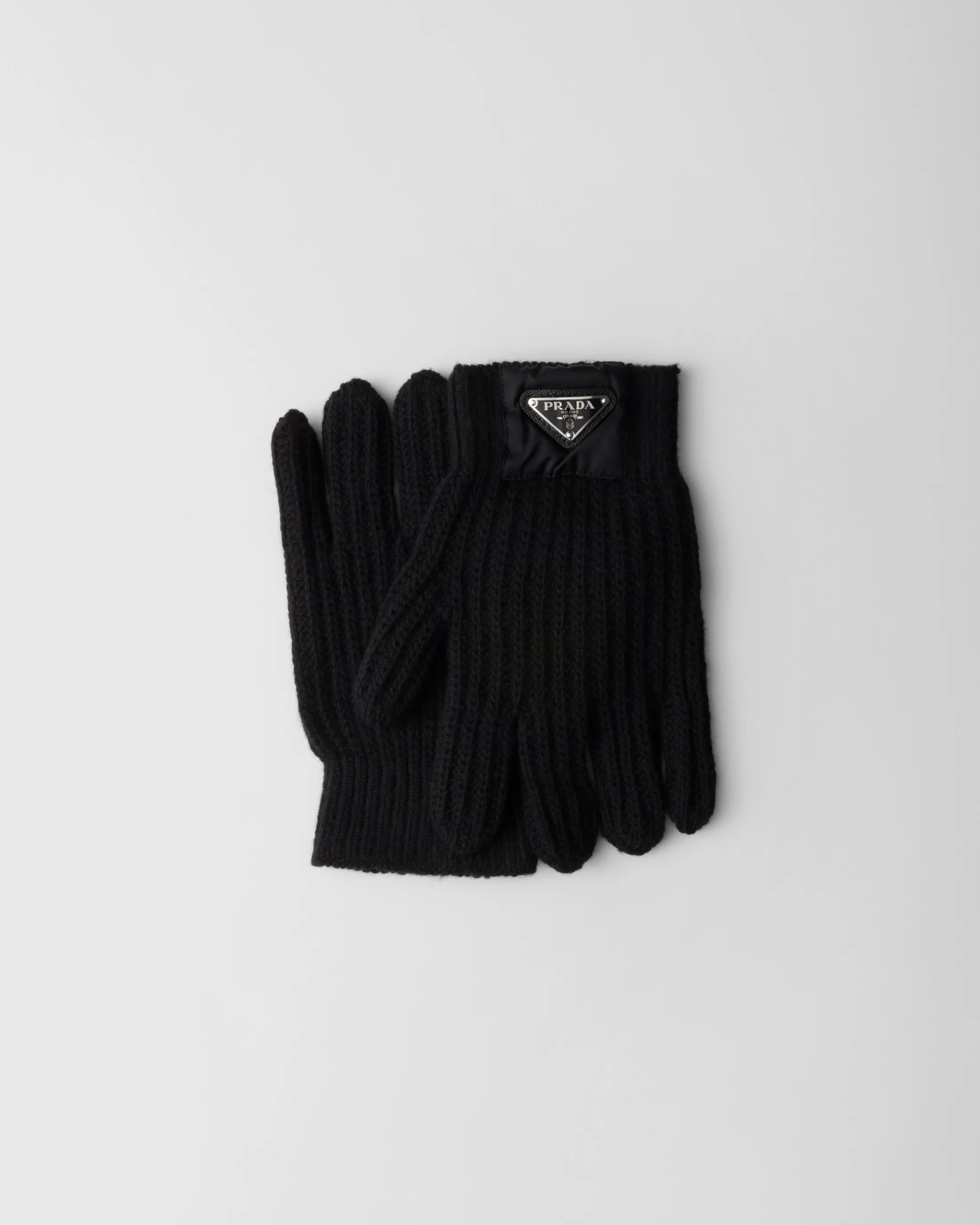 Prada Wool and cashmere gloves Black Flash Sale